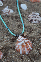 Shell & Pearls Necklace