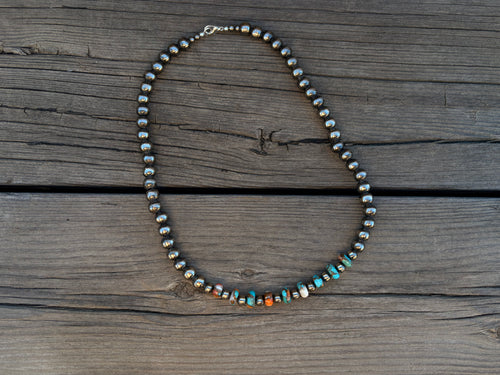 Center Stage Necklace